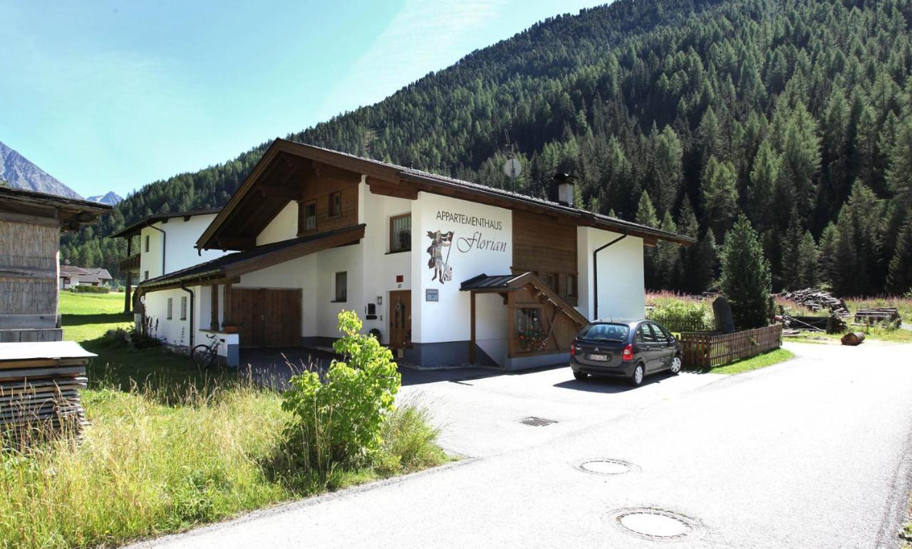 Appartementhaus Florian Langenfeld Exterior photo