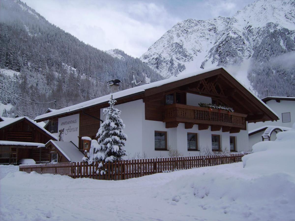 Appartementhaus Florian Langenfeld Exterior photo